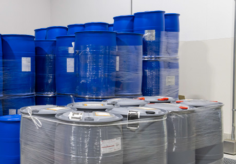 ポリ容器の出荷用梱包